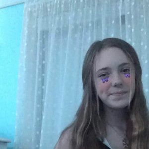 Meet your Posher, Avery